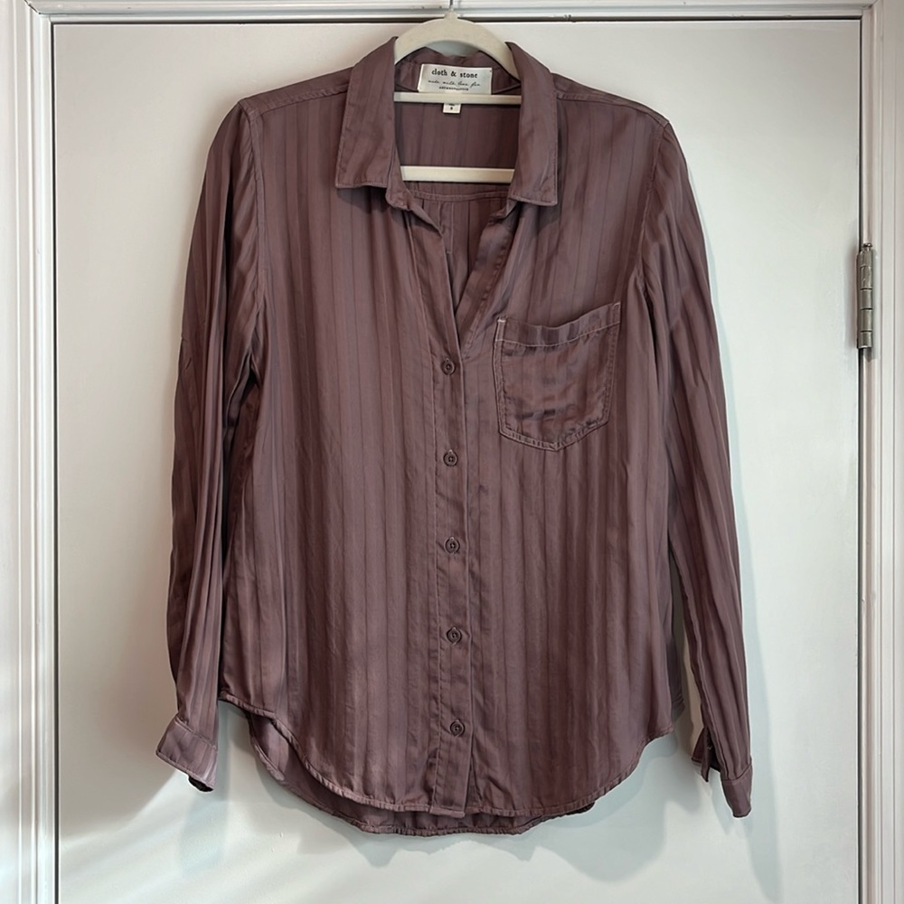 Cloth and Stone Anthropologie Long Sleeve Button Down Collared Shirt Size Small